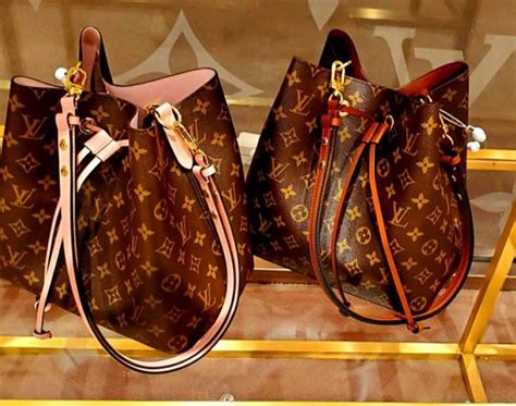 louis vuitton harbour town|louis vuitton white plains ny.